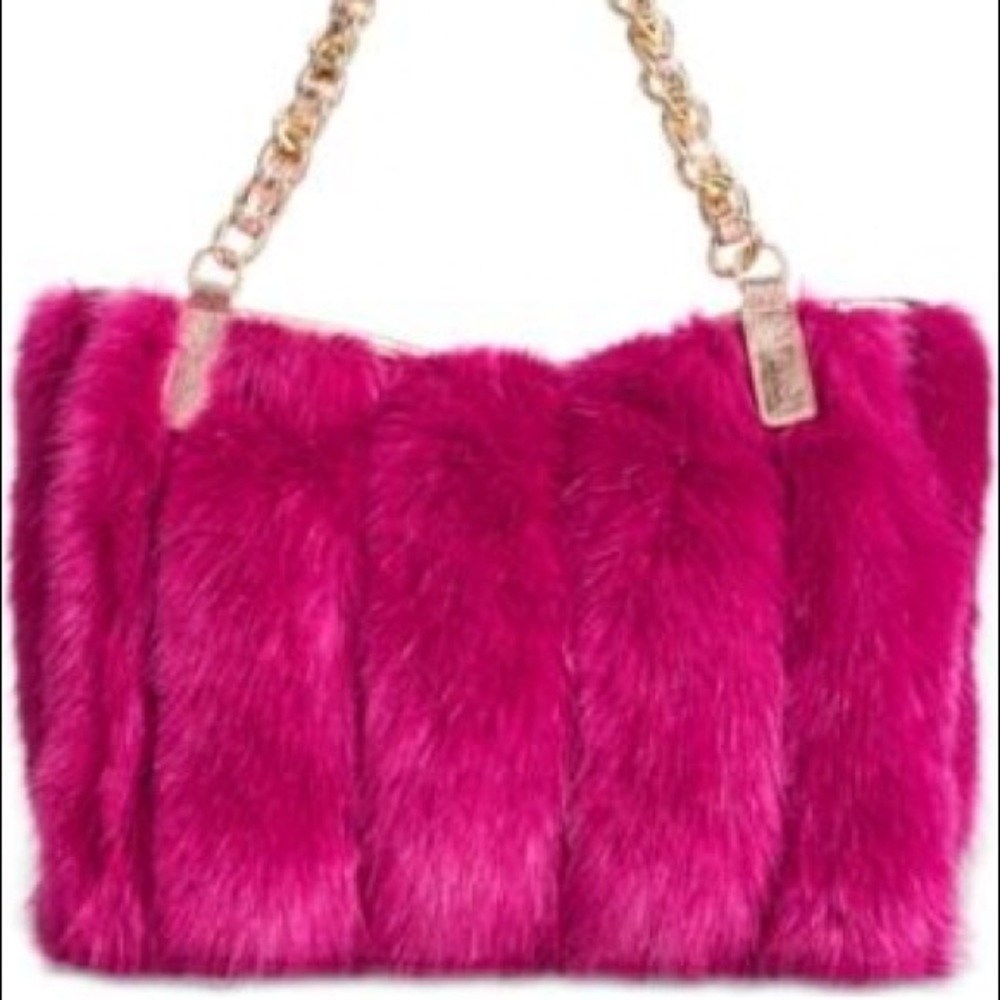 Betsey Johnson „Für your eyes only“ faux fur bag
